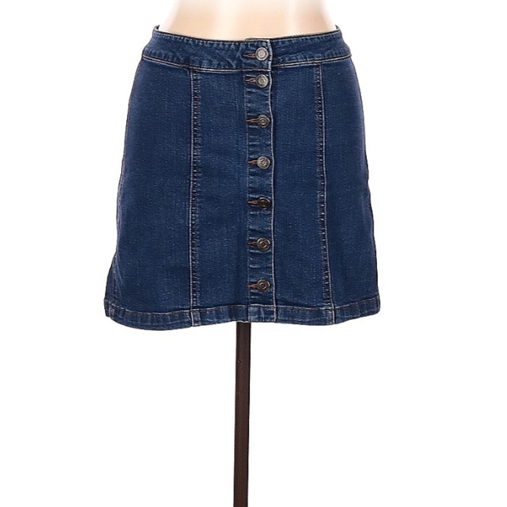 Button down denim skirt